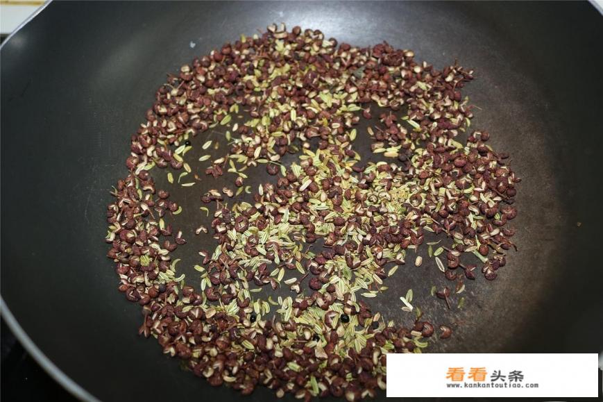 麻辣鸭爪鸭脖子鸭头的香料配方 麻辣鸭爪鸭脖子鸭头的香料配方