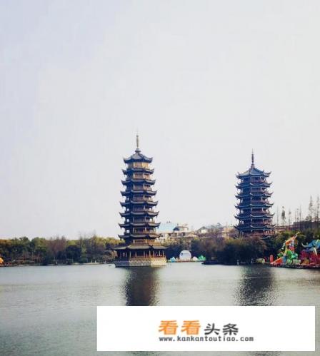 8月份去桂林旅游很热吗?会不会有暴雨?建议几个好景点 8月份去桂林旅游很热吗?会不会有暴雨?建议几个好景点