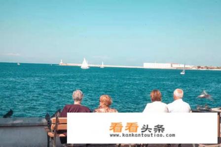 去了一个城市，没有去哪个旅游景点玩，算是旅游吗